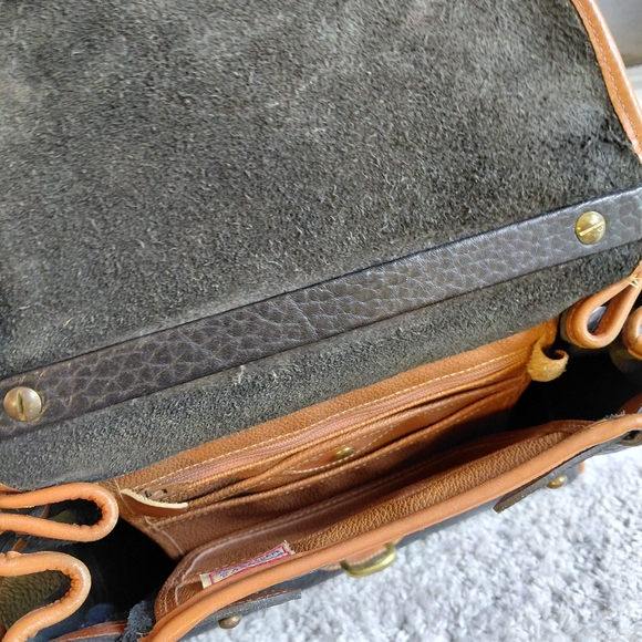 Vintage Dooney & Bourke Essex Black Tan All Weather Leather Handbag Large - Picture 7 of 8